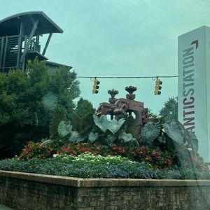 Meet your Posher, Ace